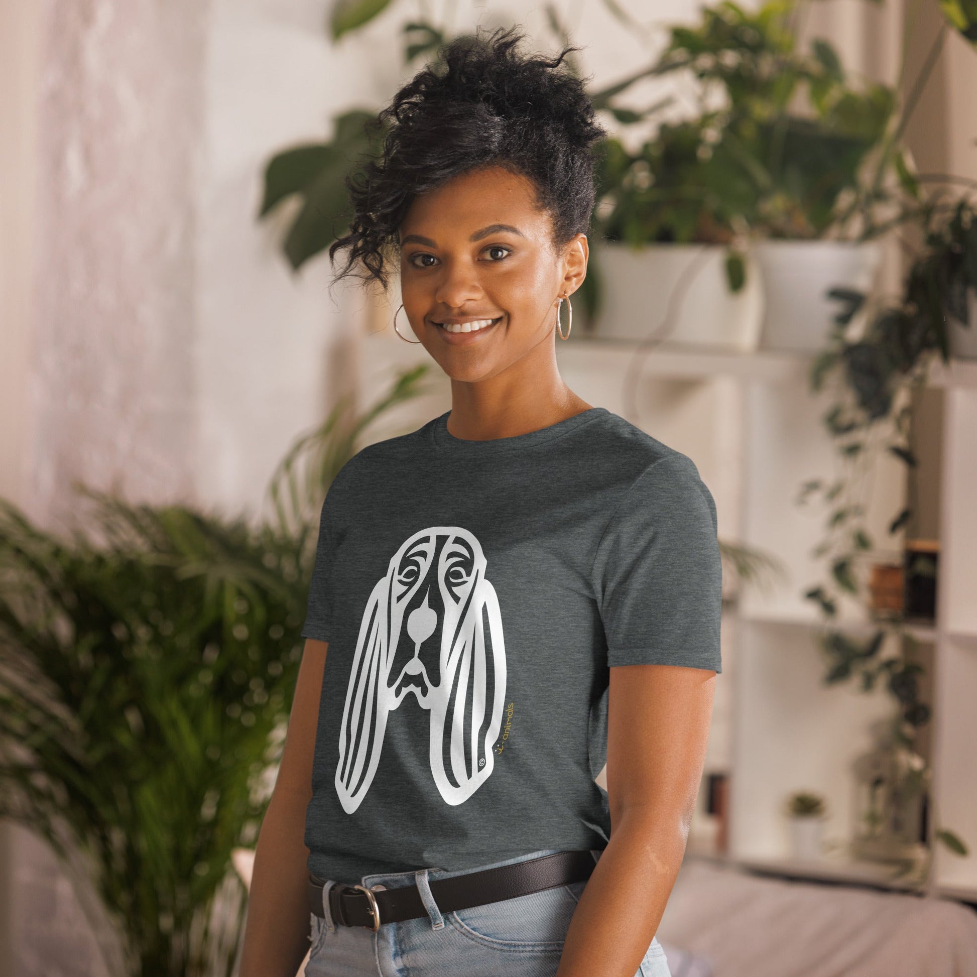 Camiseta unissex de manga curta - Basset Hound - Tribal i-animals