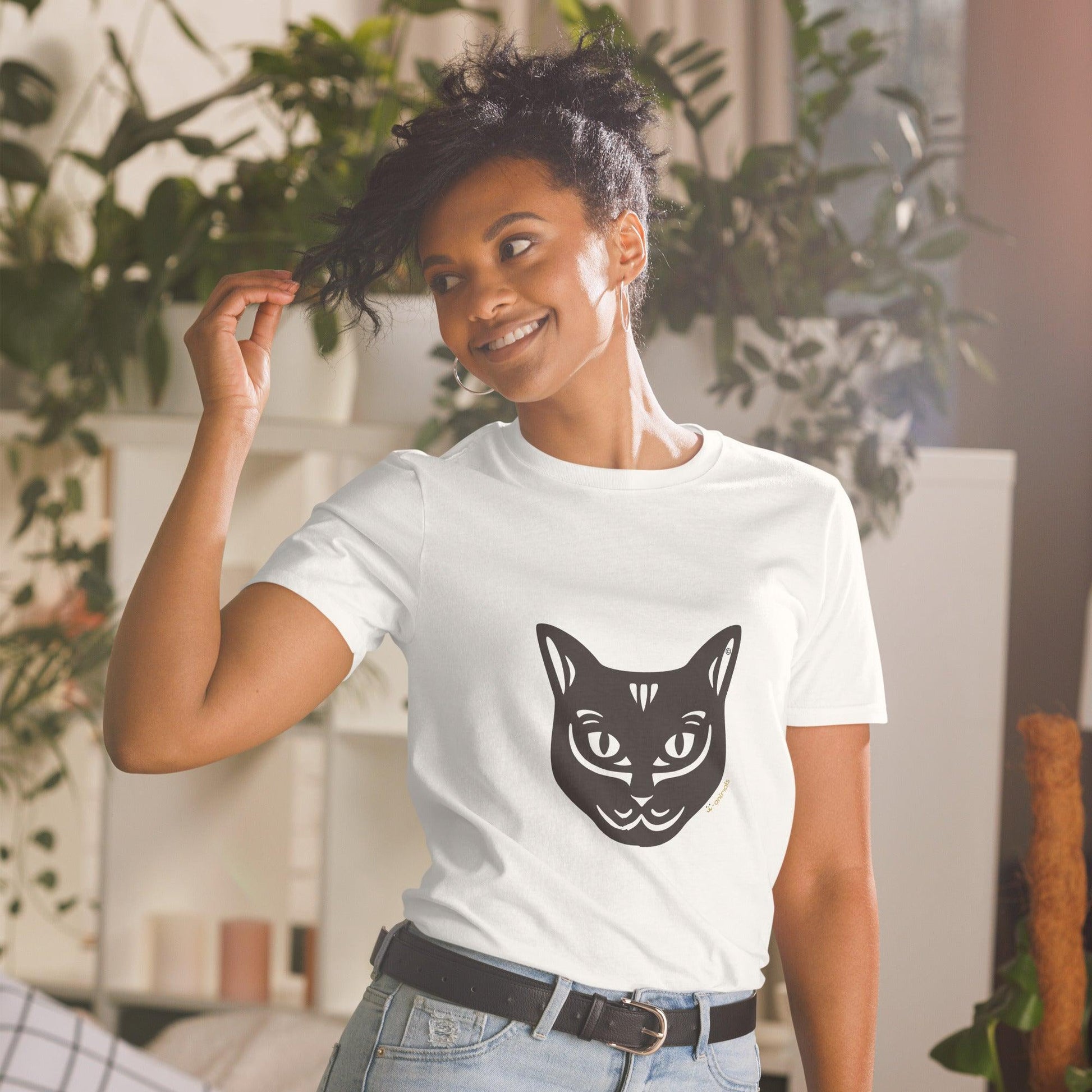 Camiseta unissex de manga curta - Gato Preto - Tribal - Cores Claras i-animals