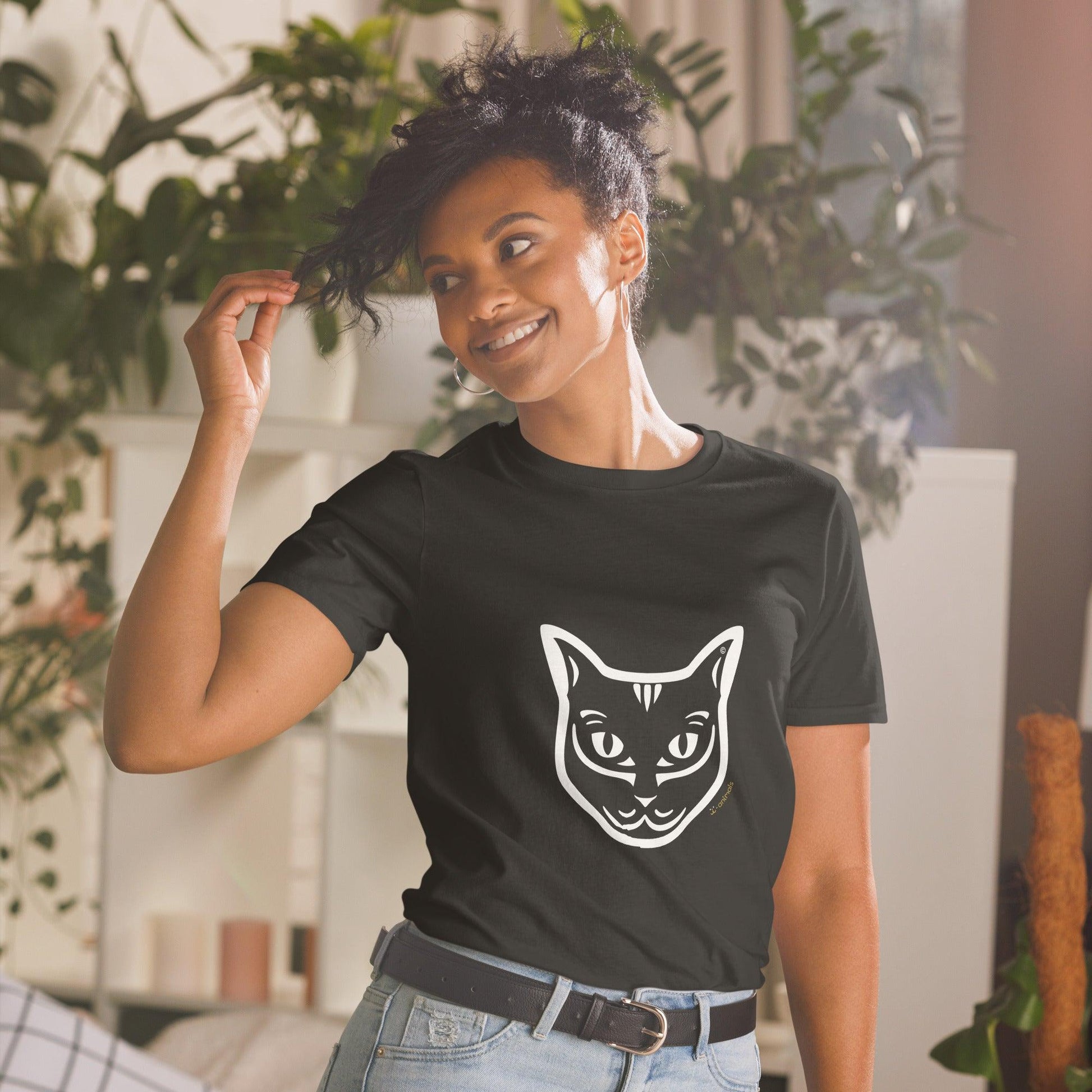 Camiseta unissex de manga curta - Gato Preto - Tribal i-animals