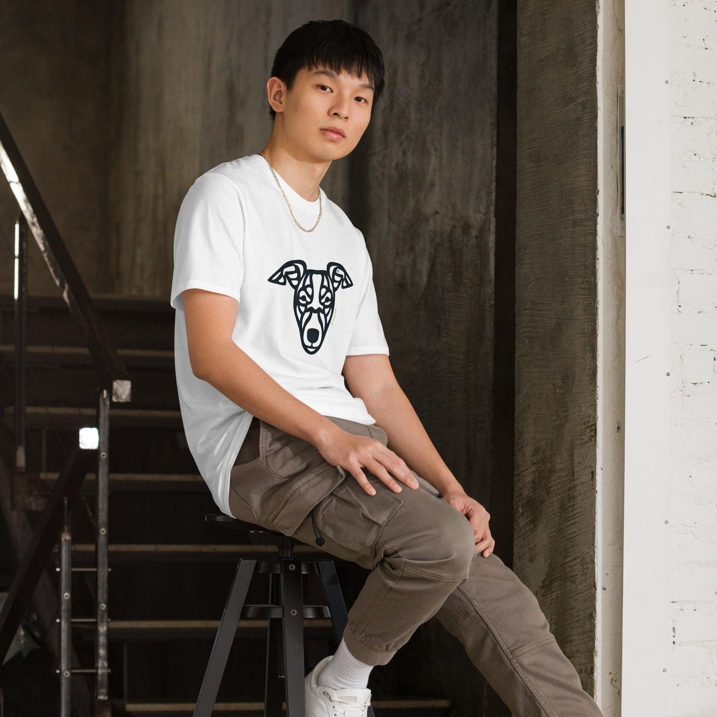 Camiseta unissex de manga curta - Whippet - Tribal - Cores Claras i-animals