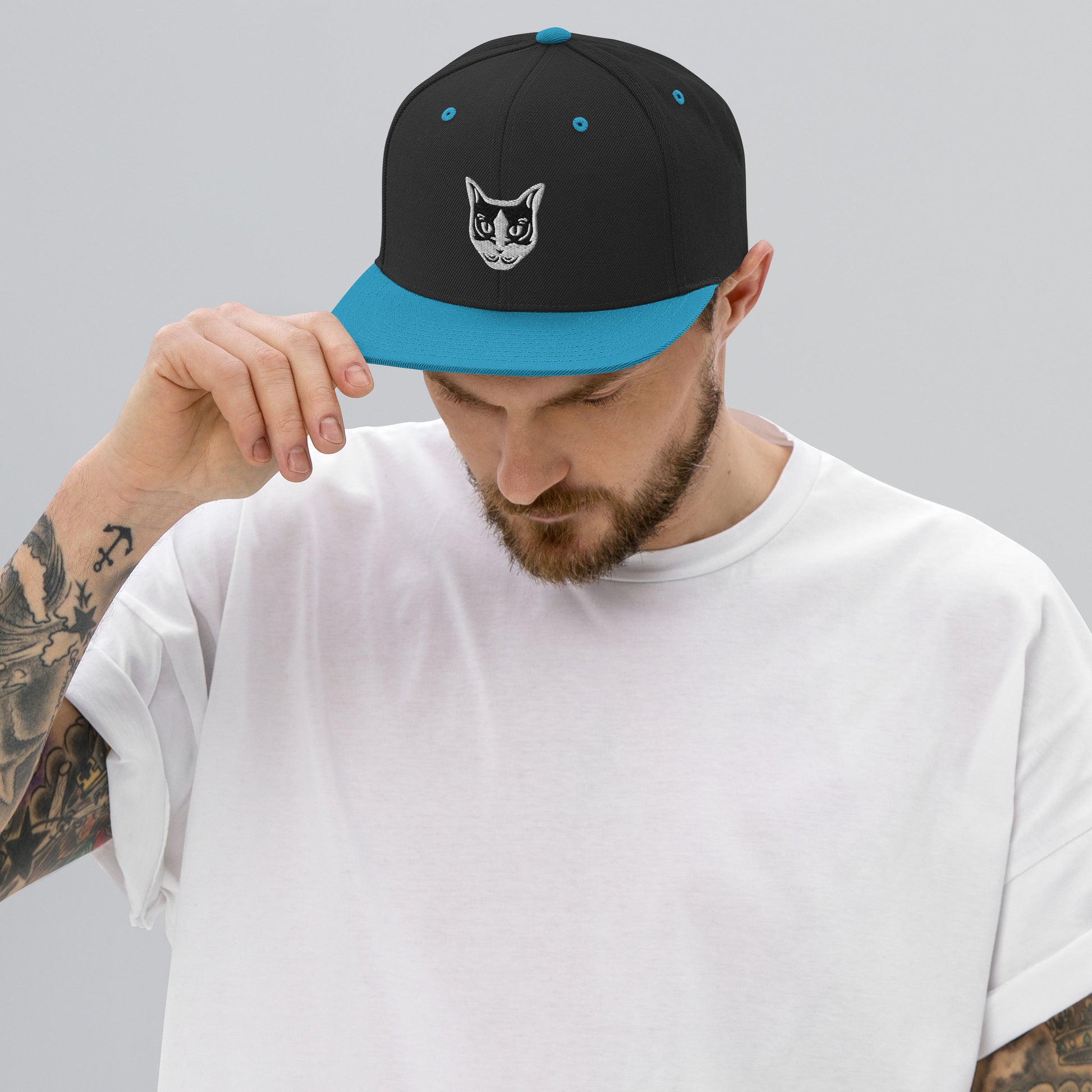 Boné Snapback Gato Preto e Branco - Tribal - i-animals