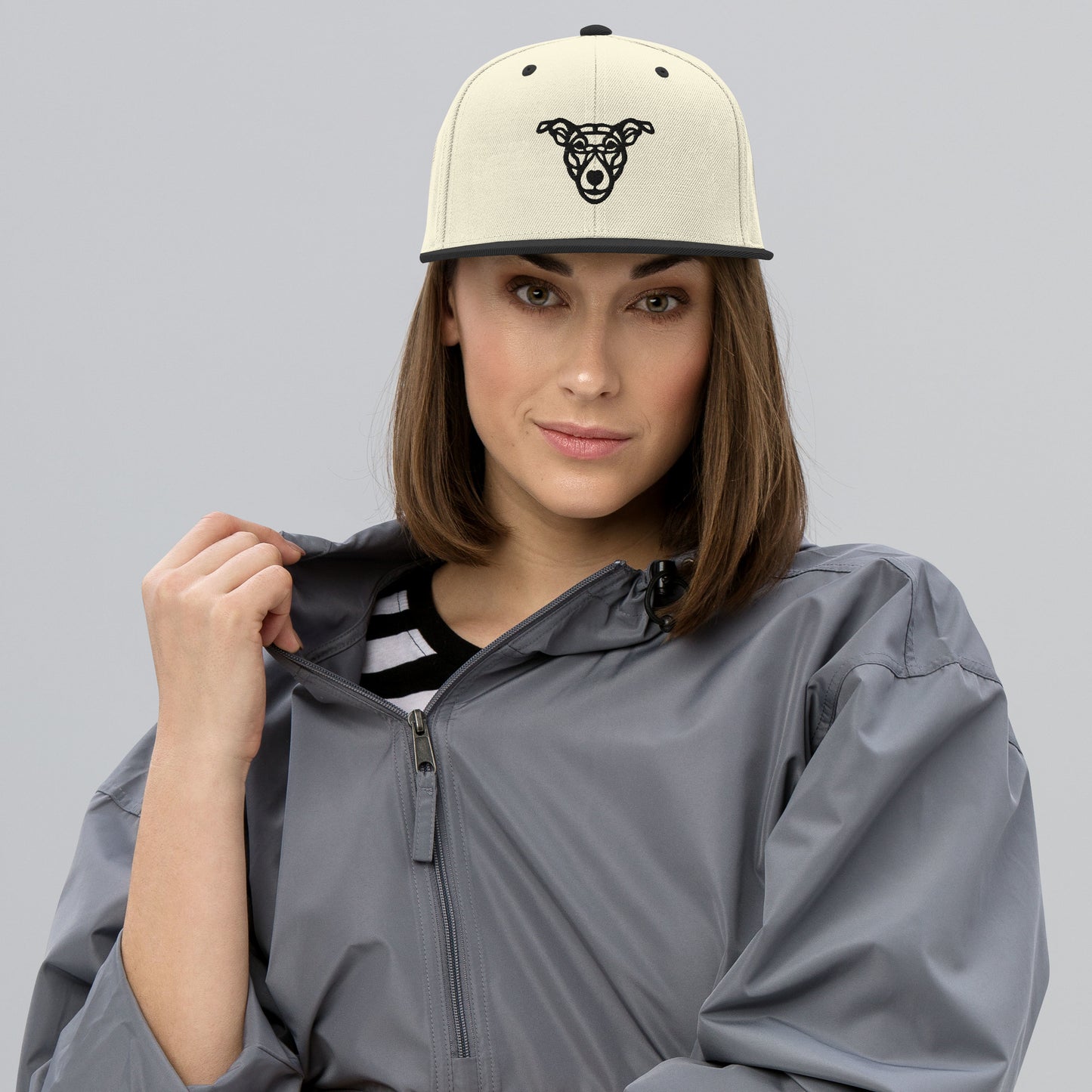 Boné Snapback “cão vira-lata” - Tribal - Cores claras - i-animals