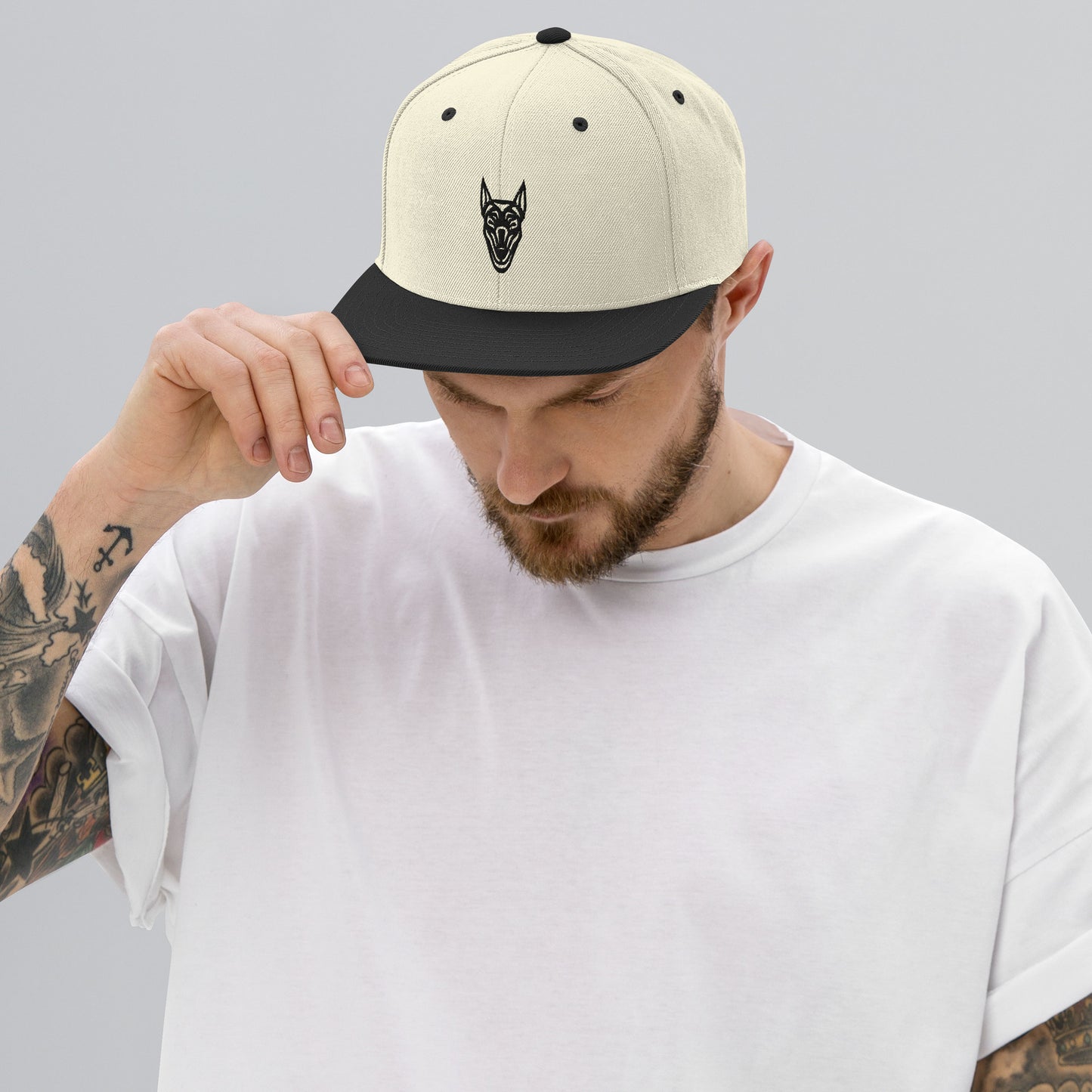 Boné Snapback Doberman - Tribal - Cores claras - i-animals