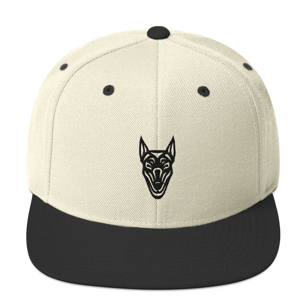 Boné Snapback Doberman - Tribal - Cores claras - i-animals