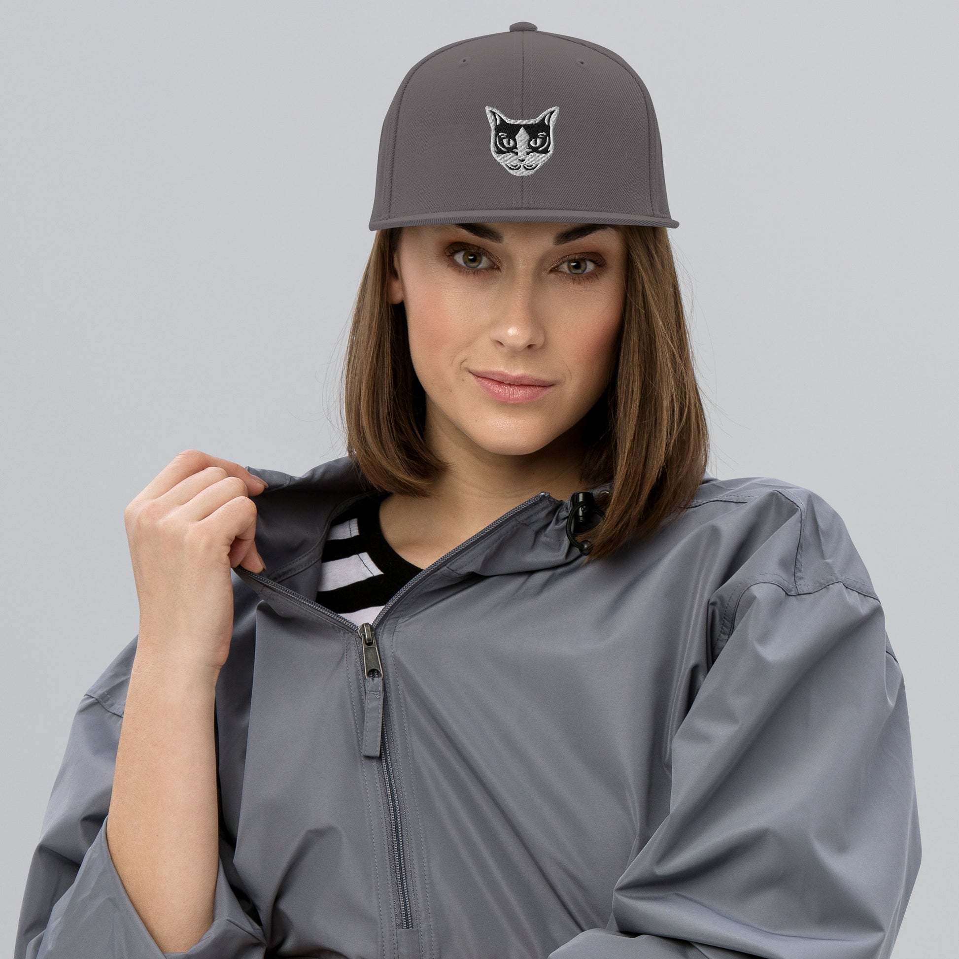 Boné Snapback Gato Preto e Branco - Tribal - i-animals
