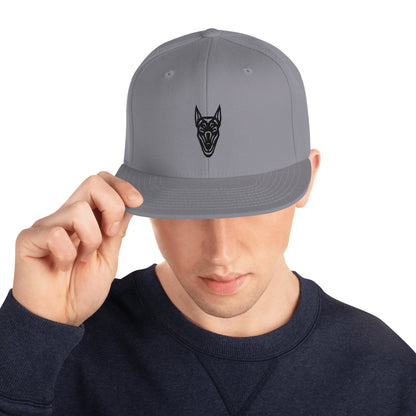 Boné Snapback Doberman - Tribal - Cores claras - i-animals