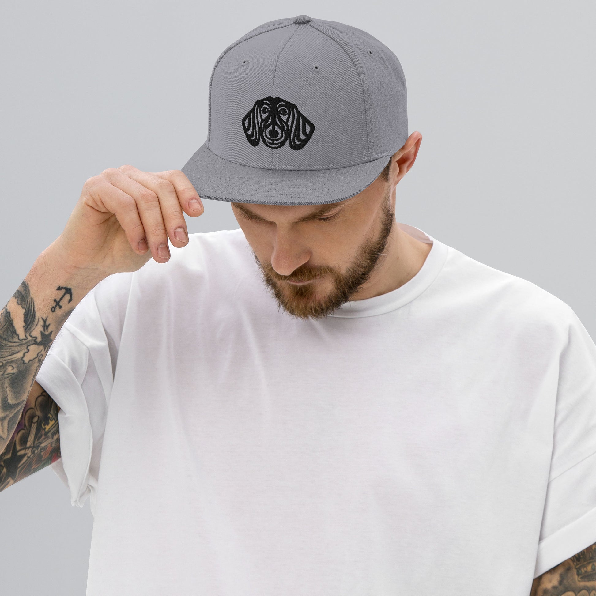 Boné Snapback Dachshund - Tribal - Cores claras - i-animals